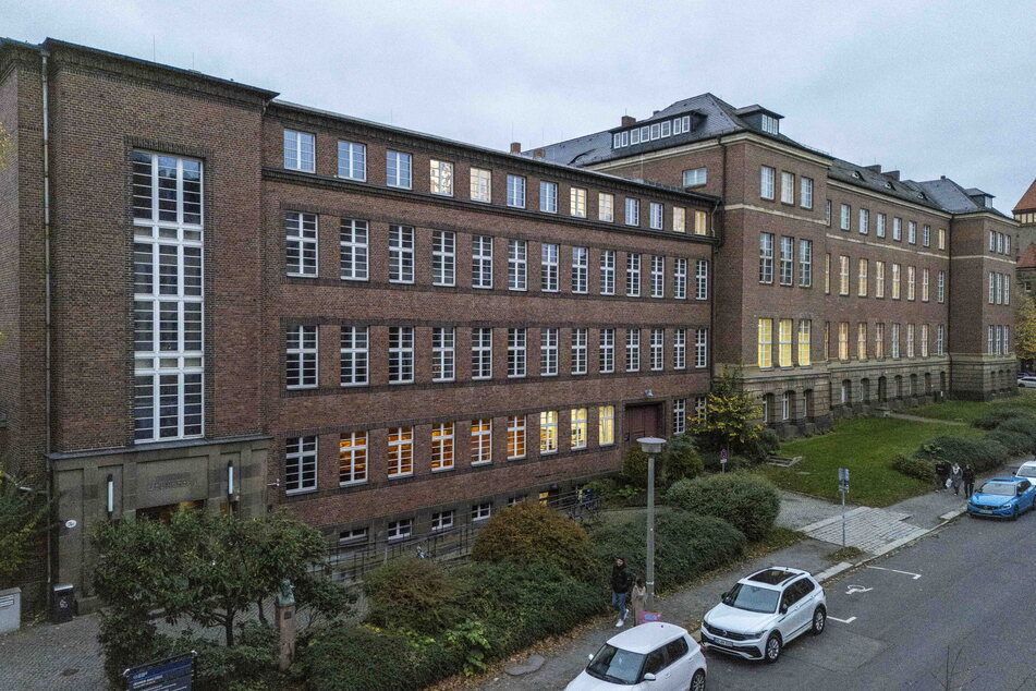 US-Politik: Trump und Mamdani überraschen im Oval Office image 5133lj2ose.png