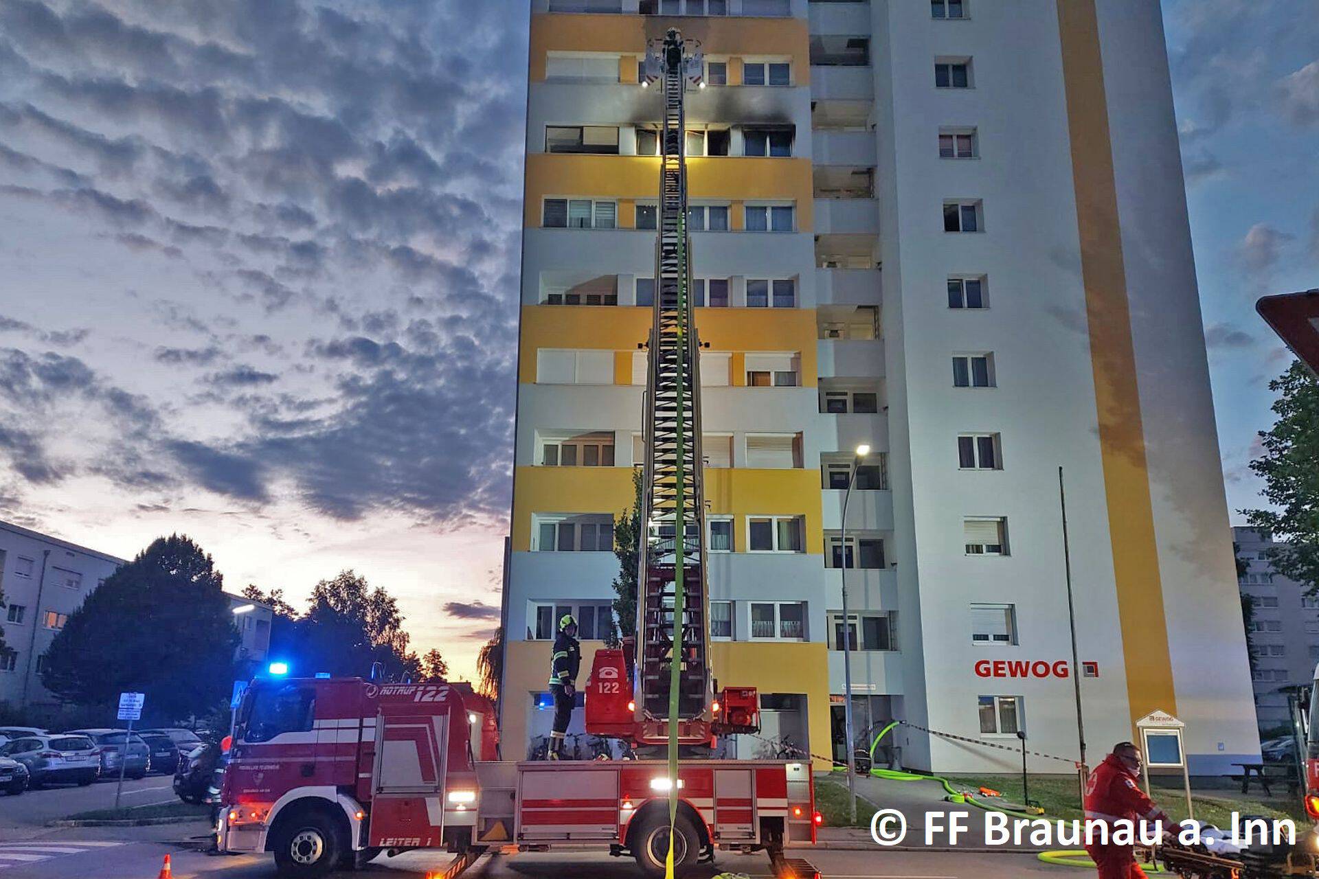 Wohnungsbrand Hochhaus – Eine Person in Lebensgefahr image 57394ca5 01bd 402b 9511 deb7e120c7cd.png