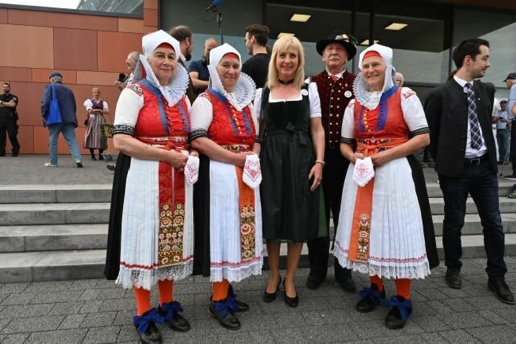 image 8131c6de a82c 47ca a7ed 50160c46f1ea.png