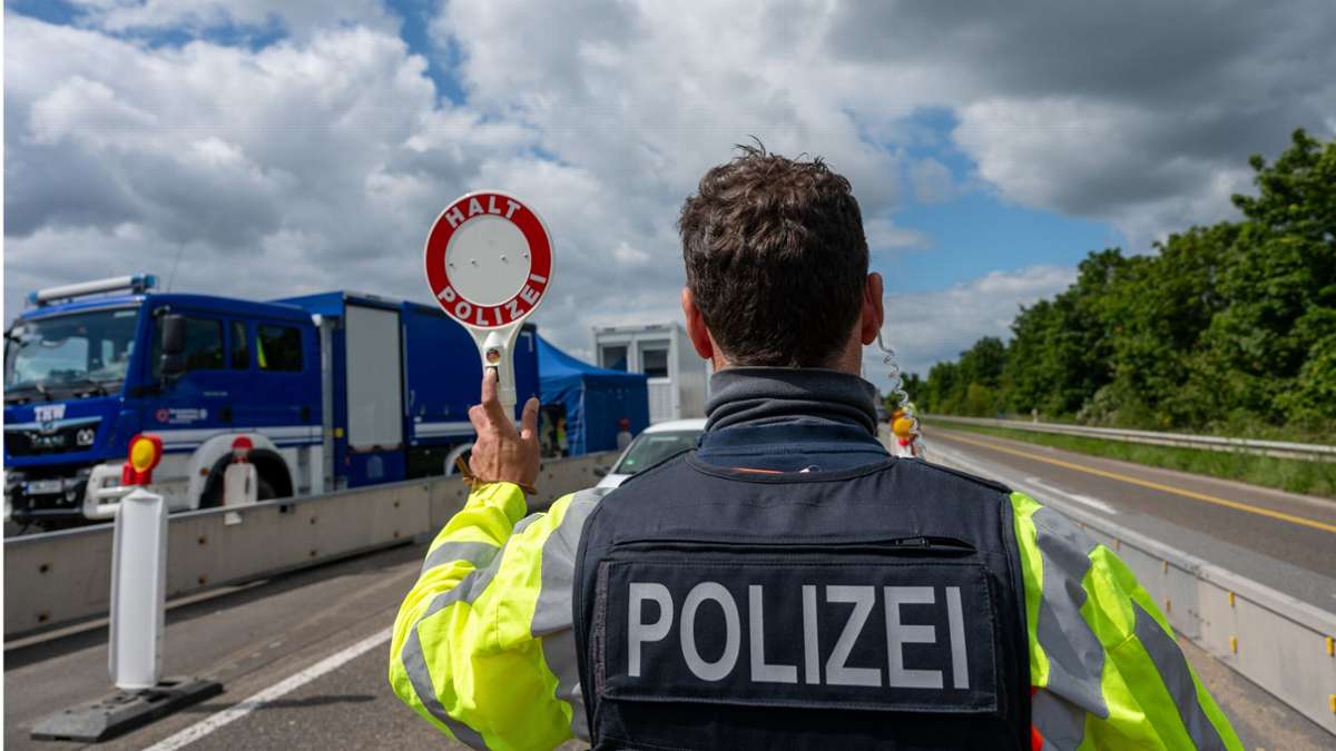 Migrationswende Deutschland: Streit um sinkende Asylzahlen image 9c0079a6 960d 4f6d a83a 39802ebd6e61.png