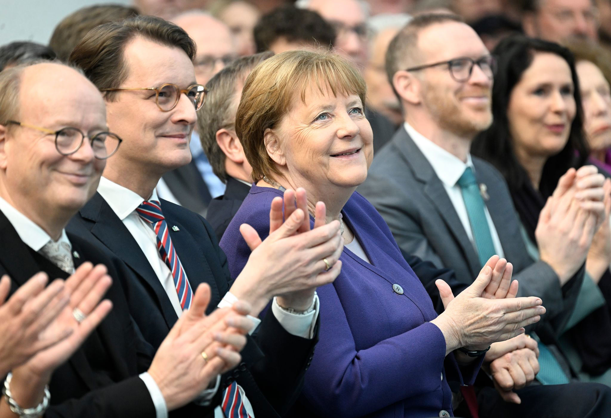 image ee7e8bea a889 4016 940d d769054d045f.png