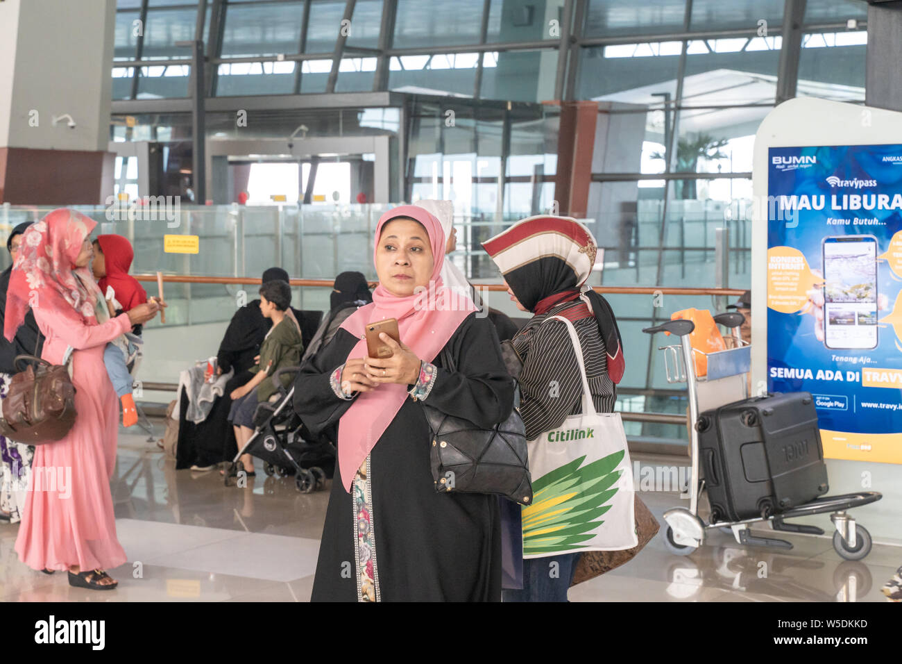 Kopftuch am Flughafen: So entschied das BAG in diesem Skandal image 7d037b03 3fd8 450d 98f4 6931e290567f.png