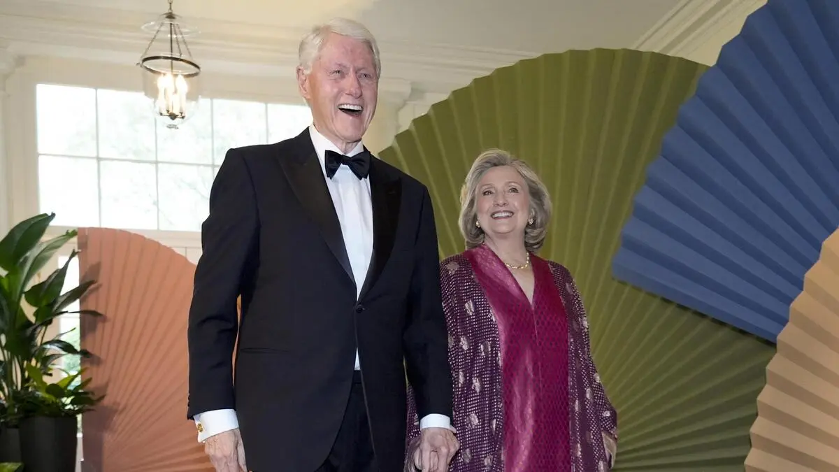 Clintons Aussage zu Epstein-Affäre: Was die Welt jetzt erwartet image 28454c06 10d0 453c a4b3 3571294005c5.png