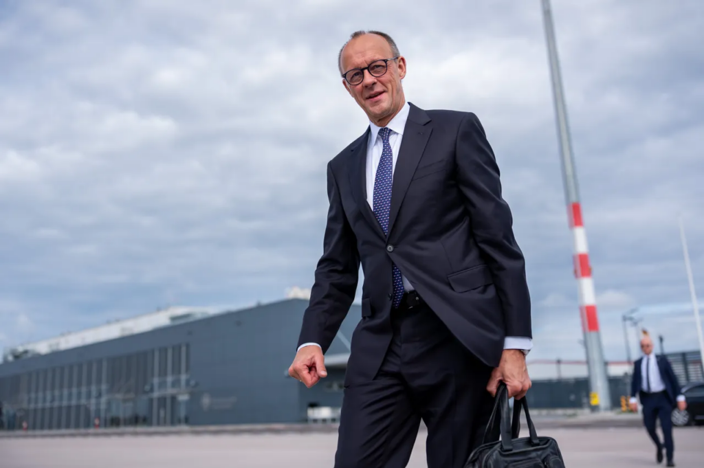 Merz Trump Besuch: Ein Treffen mit weltpolitischen Implikationen? image 331890e4 082d 45f9 a3f6 3500308c0d35.png