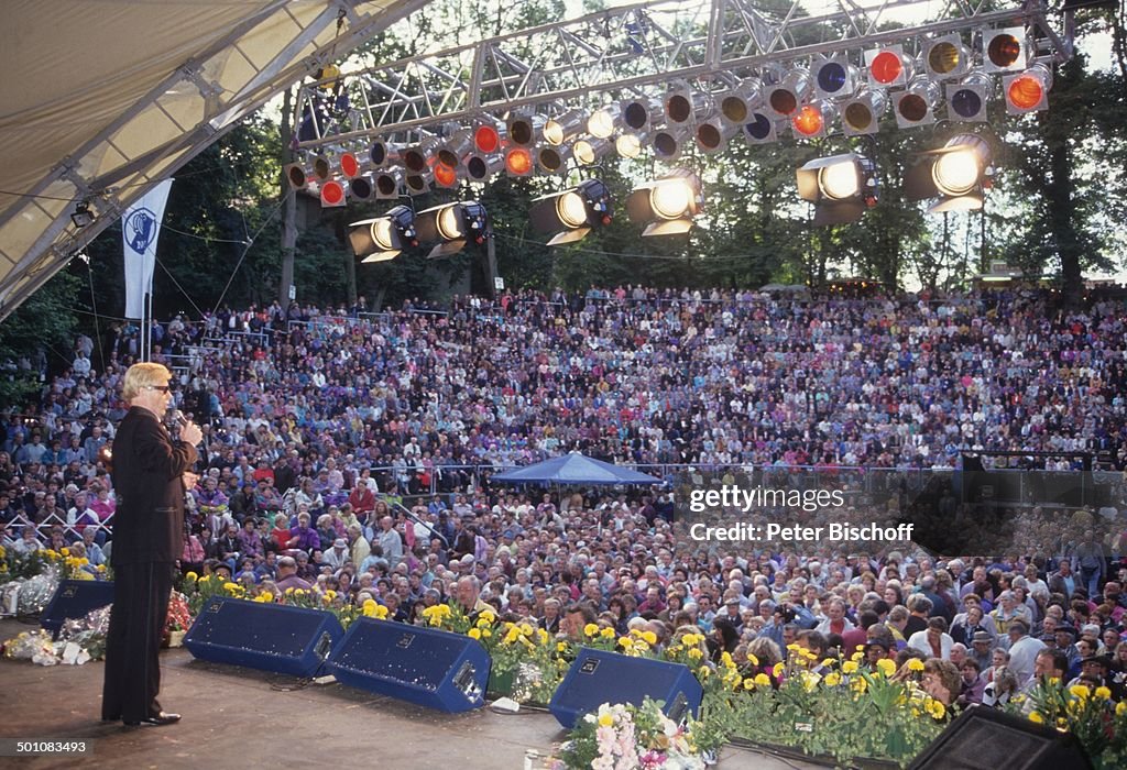 Heino Solidarität Konzert: Warum er für einen Feuerwehrmann sang image 7fb8e680 e3b5 4a88 a747 f9ce202ee8de.png