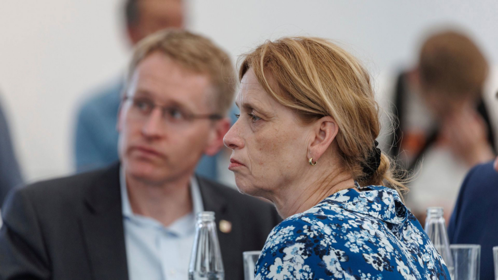 Zusammenarbeit mit der AfD: Enthüllungen zur EVP und Migration image 85bd0cbf 4a5c 4d9f 8f54 8b8d6f8707b4.png