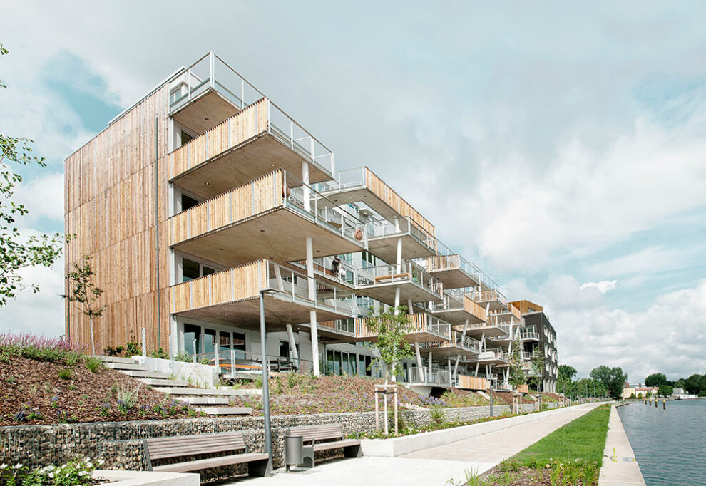 Home image aced05cd ac86 4b33 8022 8c6c66da31da.png